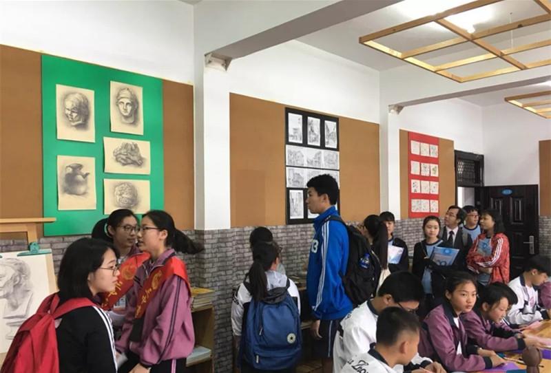 三中三澳門，探索與解析，三中三澳門，深度探索與解析