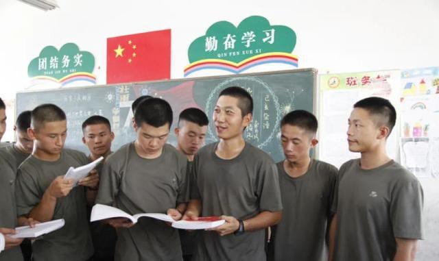 深度解析，為什么不建議報考國防科技大學(xué)，深度解析，報考國防科技大學(xué)的潛在考慮與權(quán)衡
