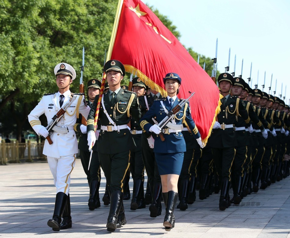 檢閱女兵儀仗隊(duì)，榮耀與力量的展現(xiàn)，檢閱女兵儀仗隊(duì)，榮耀與力量的璀璨瞬間