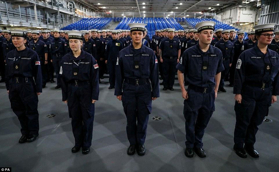 伊麗莎白女王號(hào)航母圖片，展現(xiàn)英國海軍力量的驕傲，伊麗莎白女王號(hào)航母展示英國海軍力量的風(fēng)采