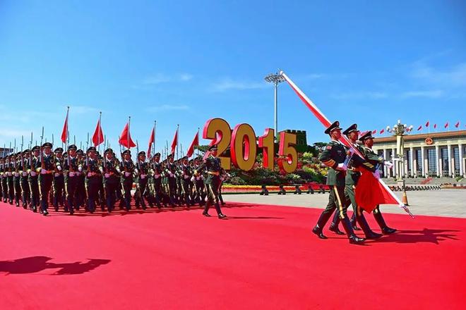 抗戰(zhàn)閱兵70周年視頻回顧，歷史記憶與時(shí)代力量，抗戰(zhàn)閱兵70周年視頻回顧，歷史記憶與時(shí)代力量的交匯