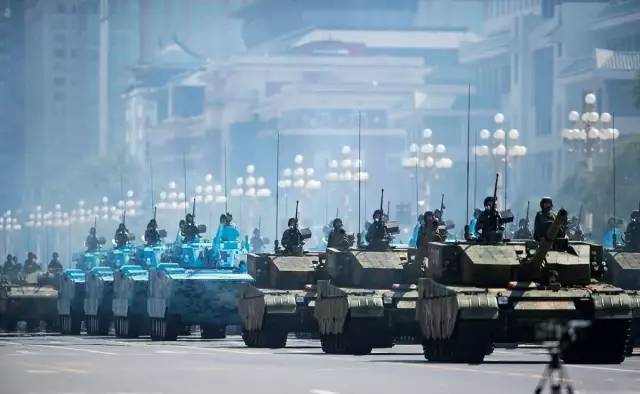 新軍事變革，軍事發(fā)展的必然結(jié)果，新軍事變革，軍事發(fā)展的必然趨勢(shì)