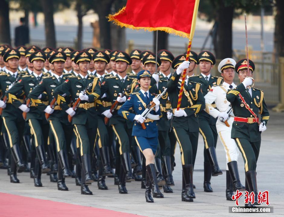 三軍儀仗隊高清大圖，展現(xiàn)榮耀與威嚴的壯麗畫卷，三軍儀仗隊壯麗畫卷，榮耀與威嚴的高清展示