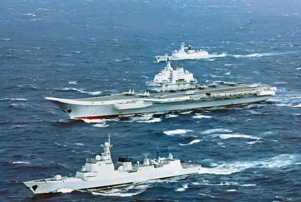 山東艦與伊麗莎白女王號，兩大戰(zhàn)艦的對比，山東艦與伊麗莎白女王號戰(zhàn)艦對比解析