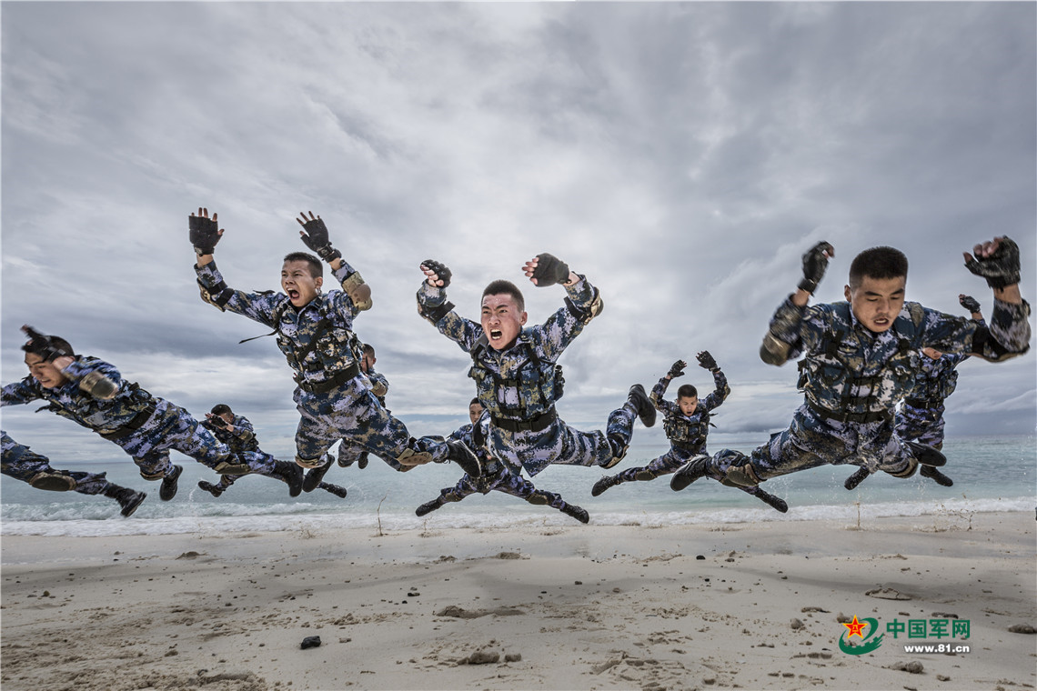 最新軍事圖片高清壁紙，展現(xiàn)現(xiàn)代軍事力量之美，現(xiàn)代軍事力量之美，高清壁紙軍事圖片展示