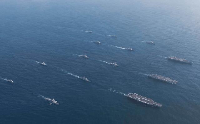 美軍艦穿越海峽，國際水域的航行自由與挑戰(zhàn)，美軍艦穿越海峽，航行自由與國際水域的挑戰(zhàn)