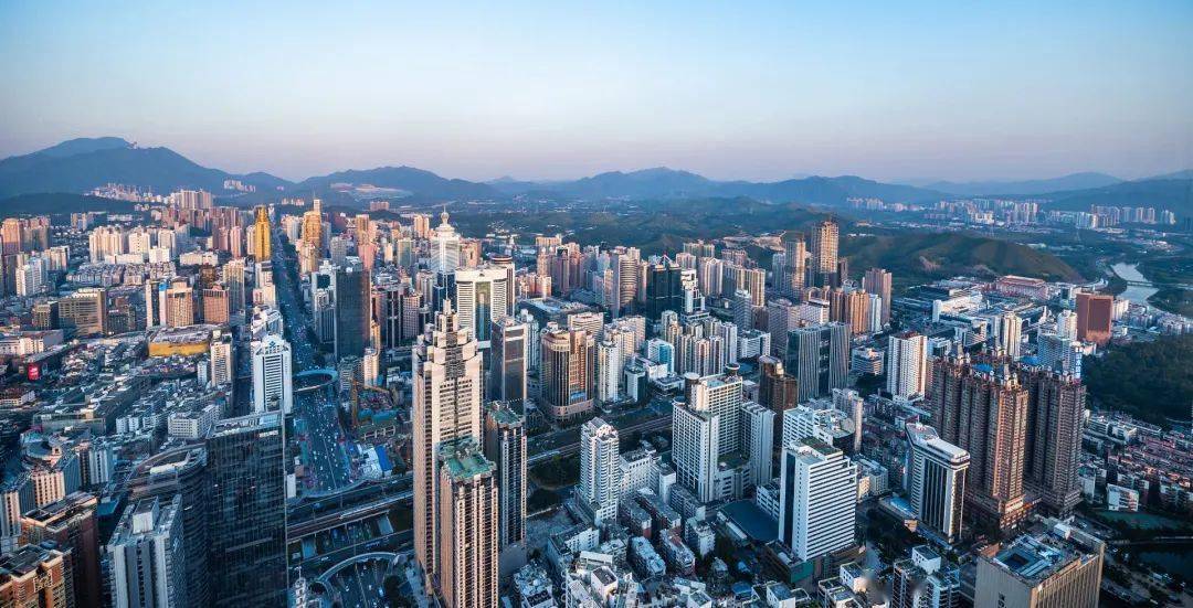 展望2025年，芳草地澳門資料網(wǎng)的發(fā)展與展望，2025年芳草地澳門資料網(wǎng)的發(fā)展展望