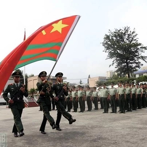 武警部隊(duì)軍旗，榮耀的象征與力量的體現(xiàn)，武警部隊(duì)軍旗，榮耀與力量的象征