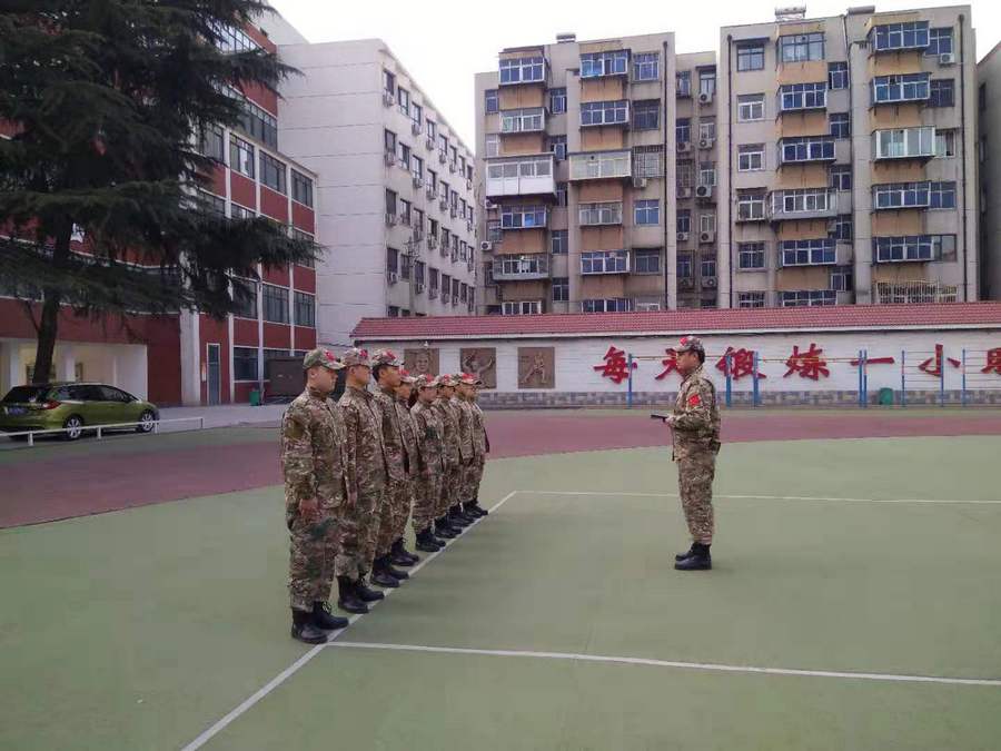 半軍事化管理學(xué)校，理念與實(shí)踐，半軍事化管理學(xué)校的理念與實(shí)踐探索