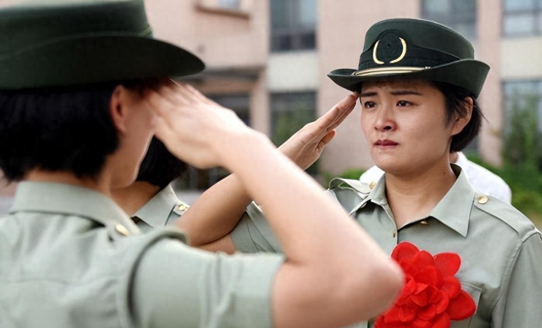 回顧歷史，重溫輝煌，1999年國慶閱兵式，回顧輝煌瞬間，1999年國慶閱兵式盛大回顧
