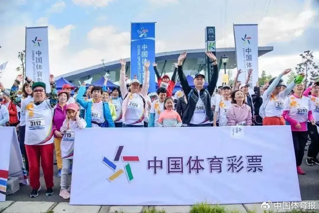新澳門(mén)一碼一肖一特一中鳳凰體育彩票——探索彩票背后的秘密，新澳門(mén)彩票背后的秘密，一碼一肖一特一中與鳳凰體育彩票解析