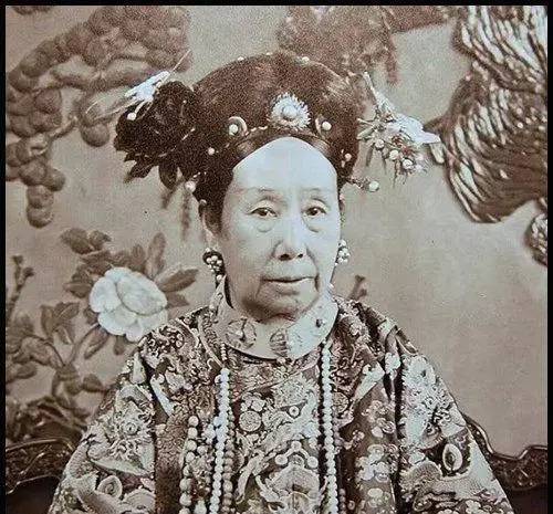 揭秘劉伯溫精準(zhǔn)一肖的神秘面紗，劉伯溫精準(zhǔn)預(yù)測(cè)生肖之謎揭秘