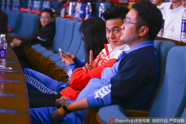 王中王一肖免費期期中，深度解析與SEO優(yōu)化策略，王中王一肖免費期期中深度解析與SEO優(yōu)化策略探討