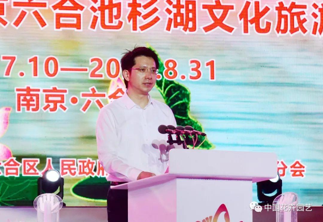 新奧門六和開獎(jiǎng)結(jié)果今晚揭曉，熱門數(shù)字預(yù)測(cè)與最新趨勢(shì)分析，新奧門六和今晚開獎(jiǎng)結(jié)果揭曉，熱門數(shù)字預(yù)測(cè)與趨勢(shì)分析