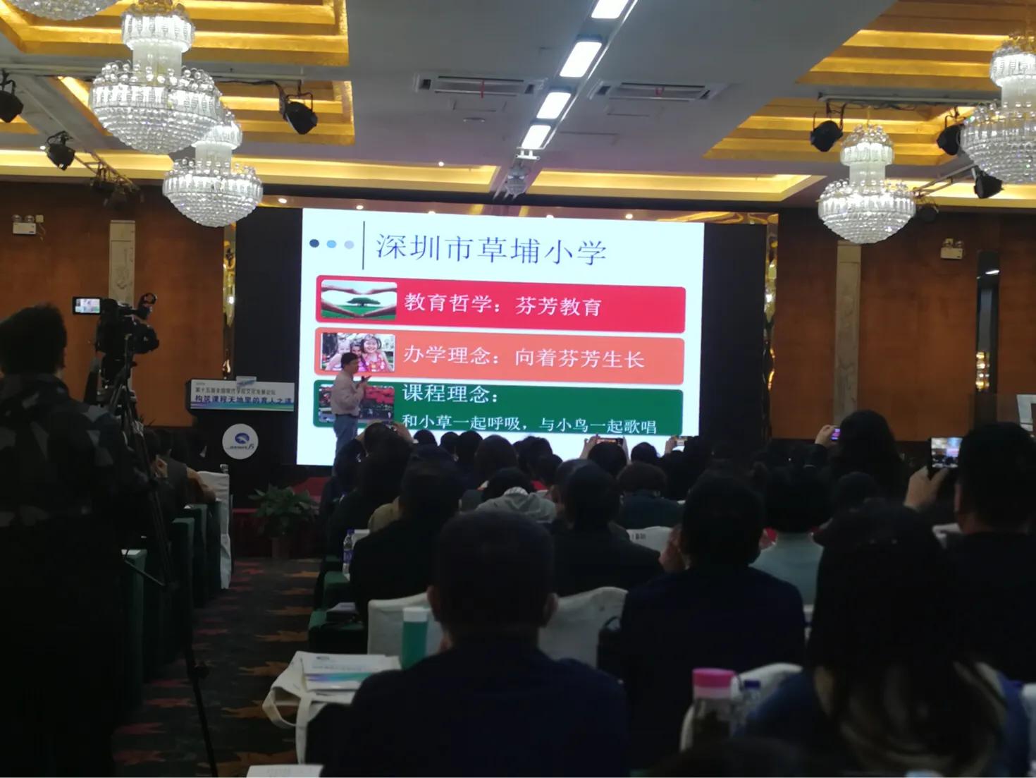 芳草地免費(fèi)資料論壇——探索、分享與成長的聚集地，芳草地免費(fèi)資料論壇，探索、分享與成長的樂園