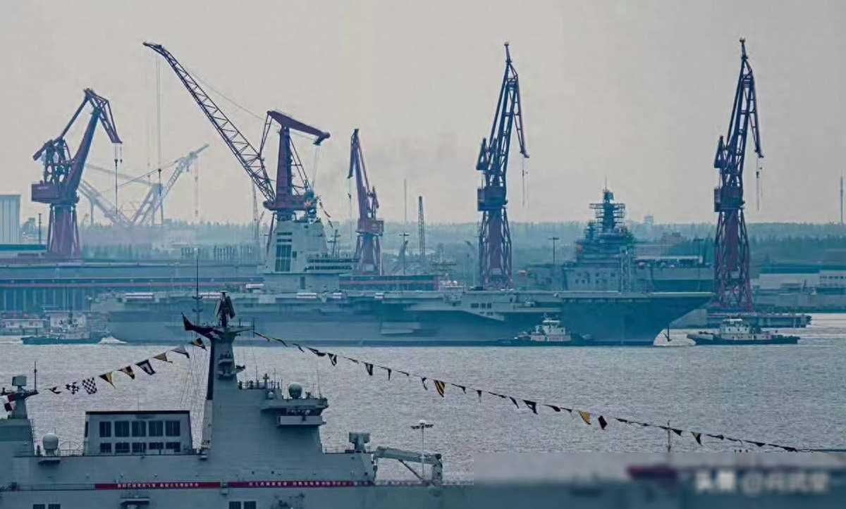 關于我國海軍新戰(zhàn)艦076型艦的最新建造消息，我國海軍新戰(zhàn)艦076型艦建造進展揭秘