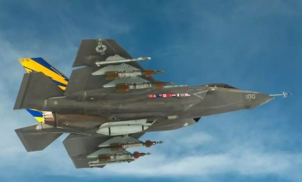 殲-35官方介紹，新一代艦載戰(zhàn)斗機的卓越性能，殲-35新一代艦載戰(zhàn)斗機卓越性能介紹