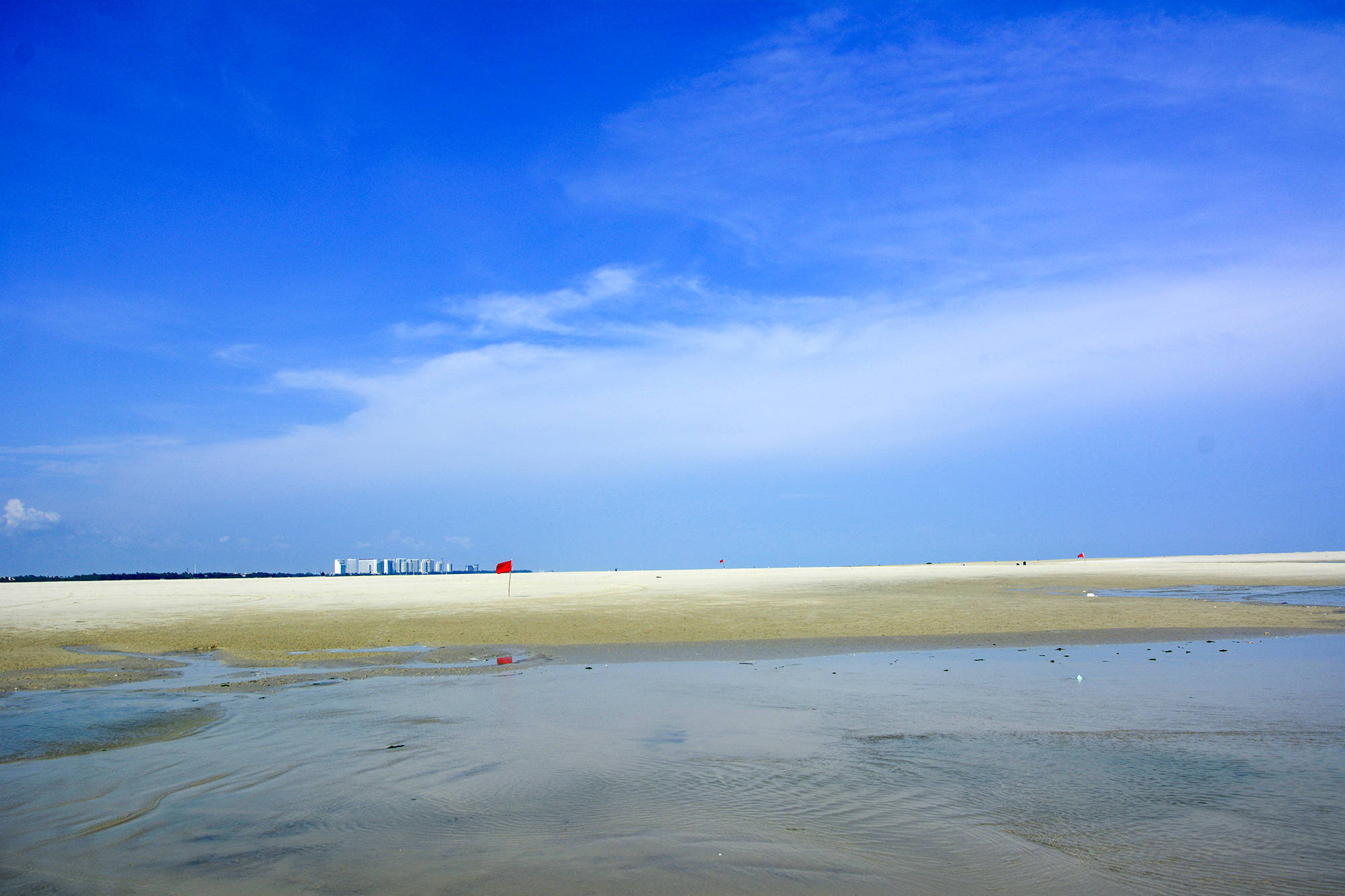 北海銀灘與潿洲島，哪個(gè)更吸引你？，北海銀灘與潿洲島，哪個(gè)更讓你心動(dòng)？