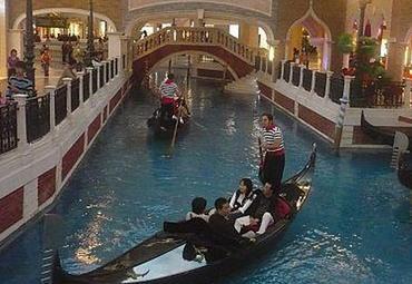 澳門(mén)正版精準(zhǔn)免費(fèi)大全——探索澳門(mén)博彩文化的獨(dú)特魅力，澳門(mén)博彩文化獨(dú)特魅力探索大全