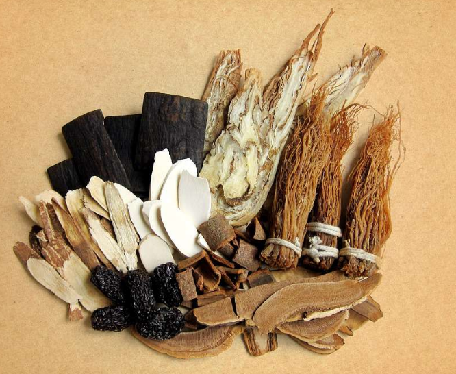 揭秘當(dāng)下十大緊缺藥材，探尋珍稀藥材市場現(xiàn)狀與發(fā)展趨勢，當(dāng)下十大緊缺藥材揭秘，市場現(xiàn)狀與發(fā)展趨勢探尋