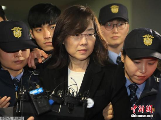 新澳門(mén)2025年資料大全官家婆，探索未來(lái)的奧秘與機(jī)遇，澳門(mén)未來(lái)展望，揭秘機(jī)遇與奧秘的2025年資料大全官家婆