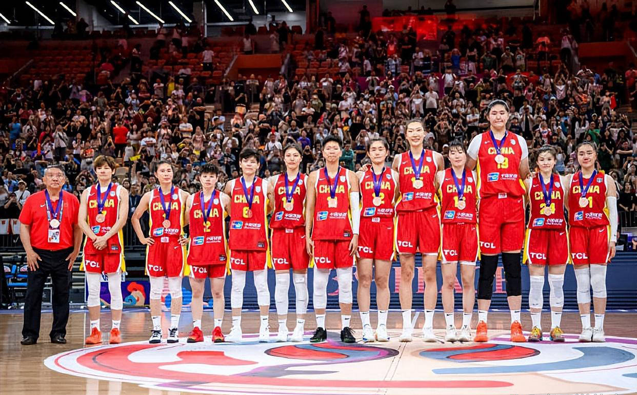 新澳天天開獎資料大全第1052期，全面解析與預(yù)測，新澳第1052期開獎資料解析與預(yù)測大全