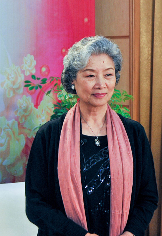 呂中個(gè)人資料簡(jiǎn)介，呂中個(gè)人資料簡(jiǎn)介，揭秘其生平與成就