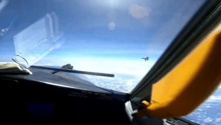 殲16百度百科，深度解析中國新一代多用途戰(zhàn)斗機(jī)，深度解析，中國新一代多用途戰(zhàn)斗機(jī)殲-16的百科全書介紹