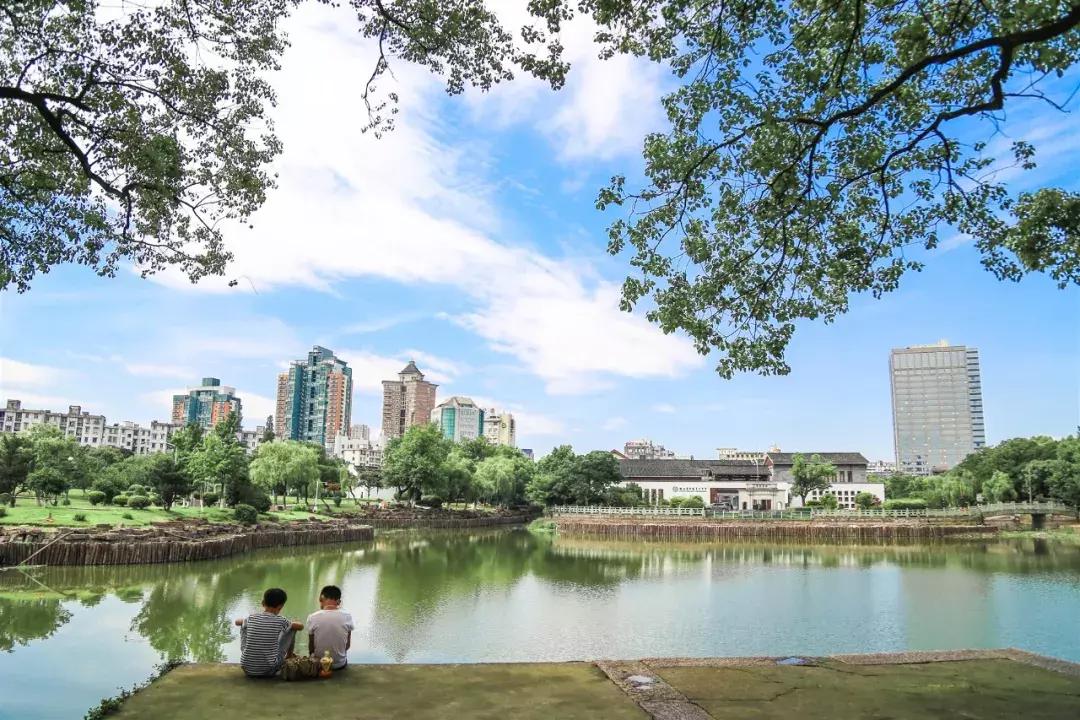 寧波免費AAAAA景區(qū)，探索美麗的自然風(fēng)光與人文景觀，寧波免費AAAAA景區(qū)探秘，自然與人文的絕美交融